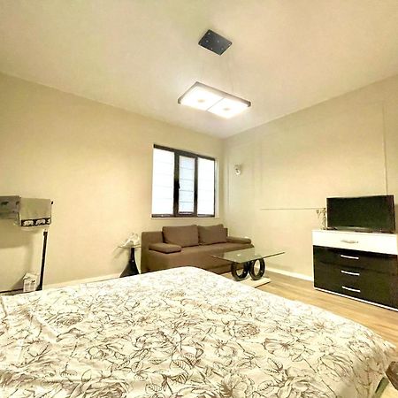 Nataly New Luxury Apartment On Black Sea Varna ภายนอก รูปภาพ